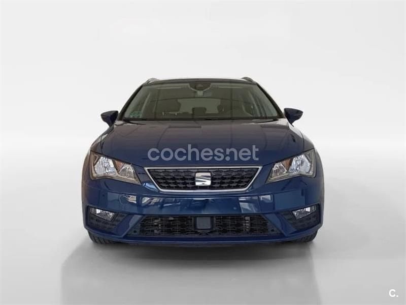 Usado Seat Leon ST Style 150 CV (110 kW) 2017 Azul Familiar