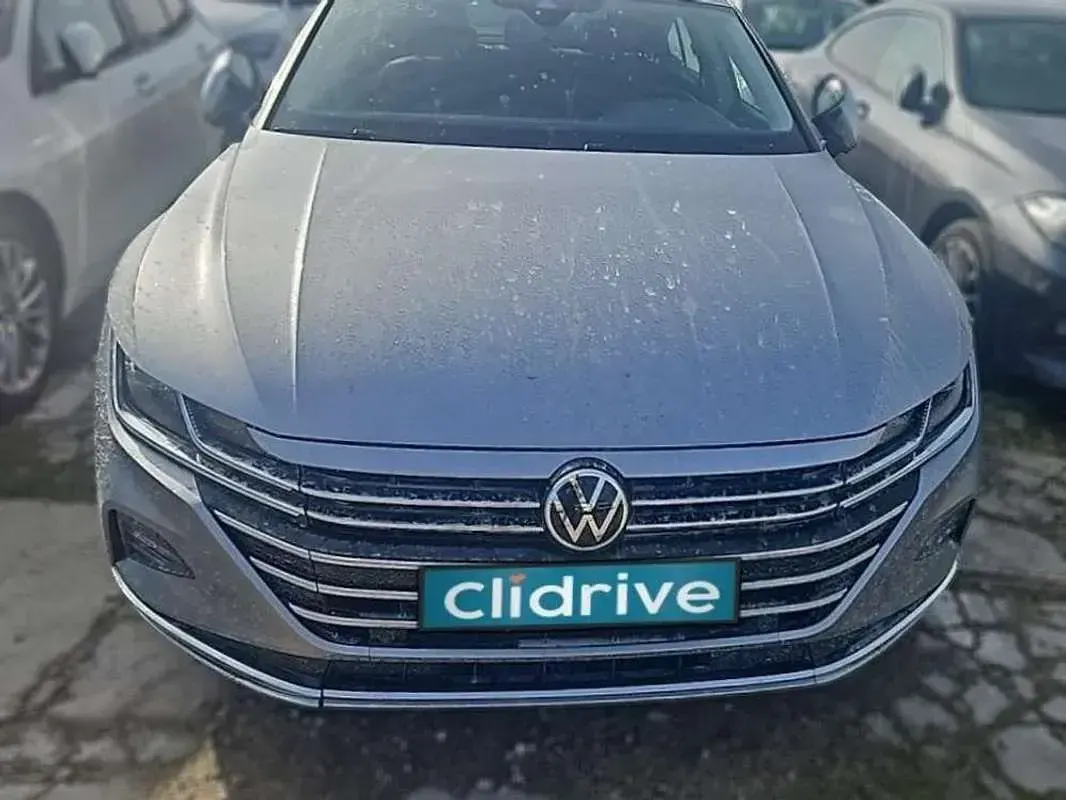 Usado VW Arteon Elegance 150 HP (110 kW) 2022 Cinzento Coupé