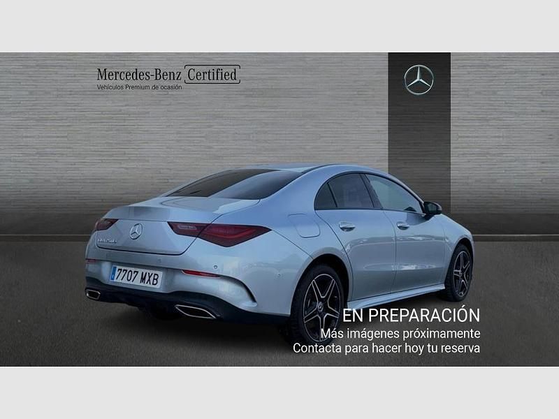 Usado Mercedes CLA250e AMG line 218 CV (160 kW) 2024 Gris Berlina
