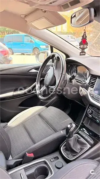 Usado Opel Astra Ultimate 122 CV (89 kW) 2020 Blanco Berlina