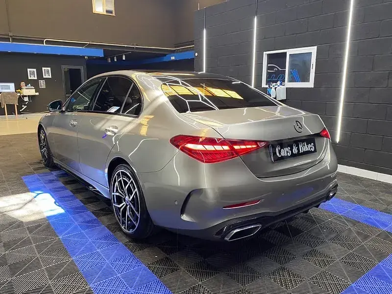 Usado Mercedes C220 200 CV (147 kW) 2022 Beige Berlina