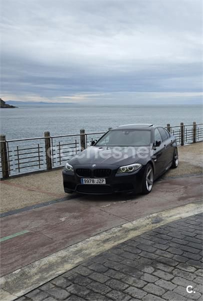 Azul Usado 2013 BMW 530 Comfort Edition Berlina | 16.500 € (Un poco caro) - Imagen 1/4