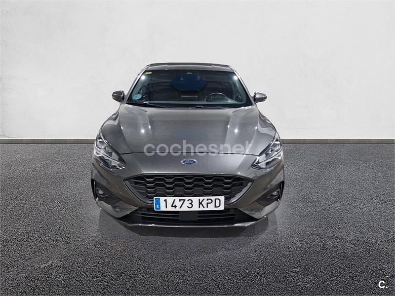 Usado Ford Focus ST-Line 125 CV (91 kW) 2018 Gris / plata Berlina