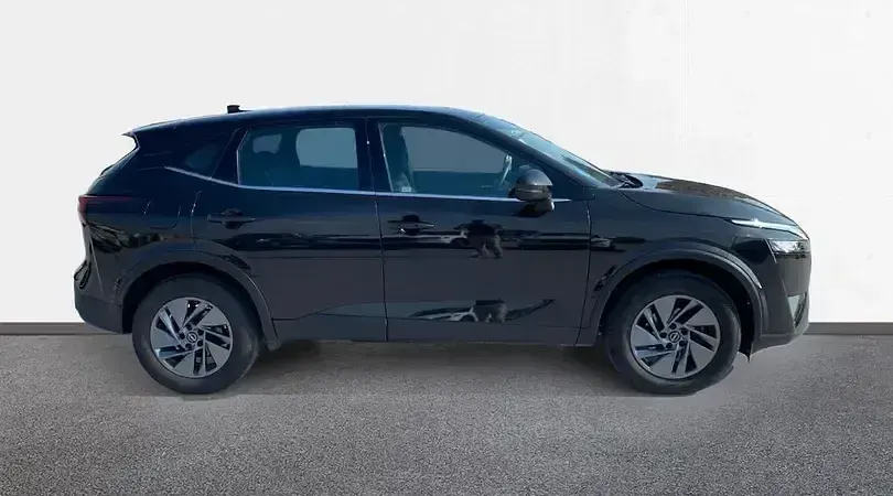 Usado Nissan Qashqai Acenta 158 CV (116 kW) 2024 Midnight black (metalizado) SUV