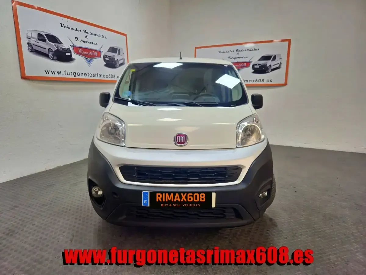 Usado Fiat Fiorino 70 CV (51 kW) 2020 Blanco Monovolumen