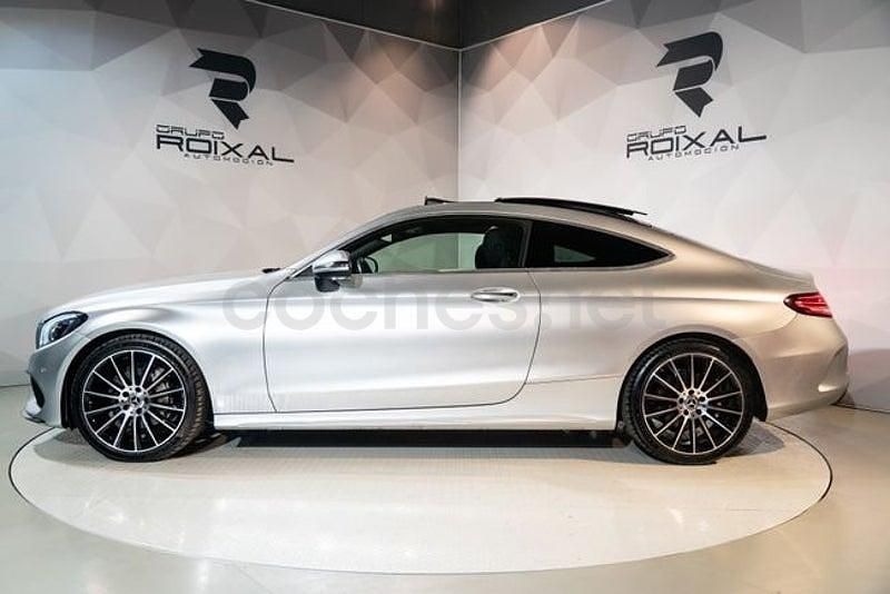 Usado Mercedes C220 170 CV (125 kW) 2017 Gris / plata Coupe