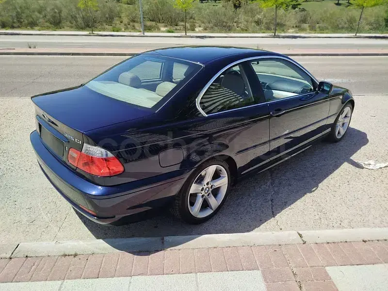 Usado BMW 325 192 CV (141 kW) 2004 Azul Coupe