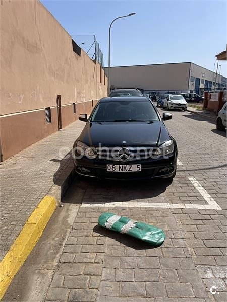 Usado Mercedes C220 Avantgarde 150 CV (110 kW) 2007 Negro Berlina