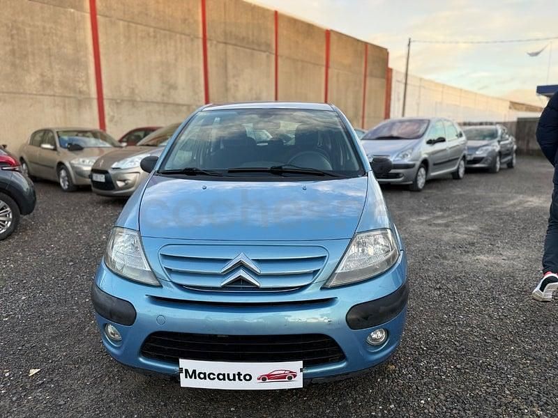 Usado Citroën C3 61 CV (44 kW) 2007 Azul Berlina