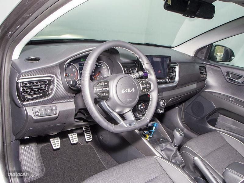 Usado Kia Stonic GT-Line 100 CV (73 kW) 2023 SUV
