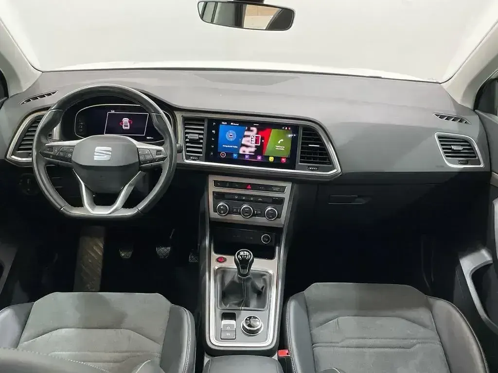Usado Seat Ateca 150 CV (110 kW) 2022 Blanco SUV