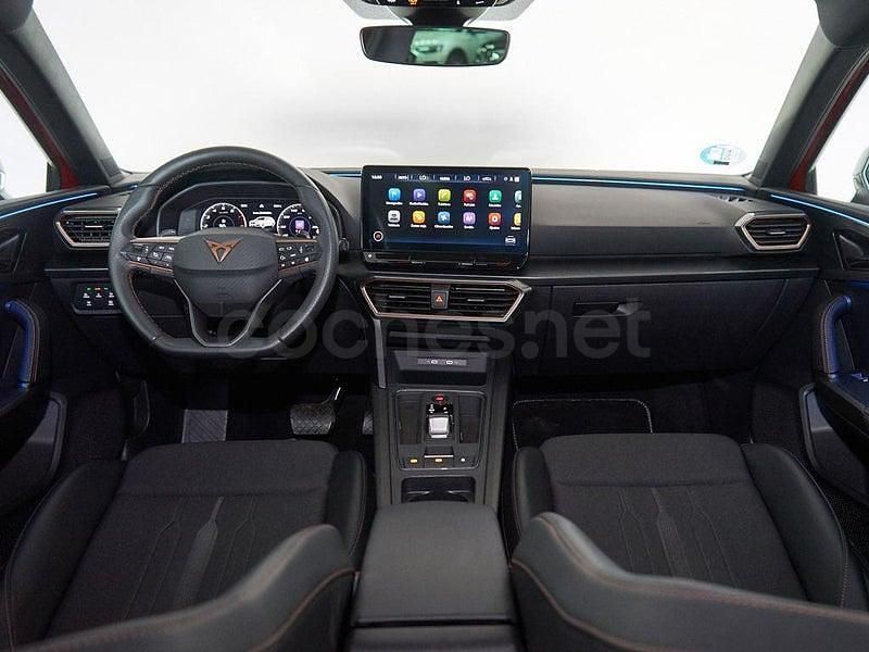 Usado Cupra Leon 150 CV (110 kW) 2024 Rojo Familiar