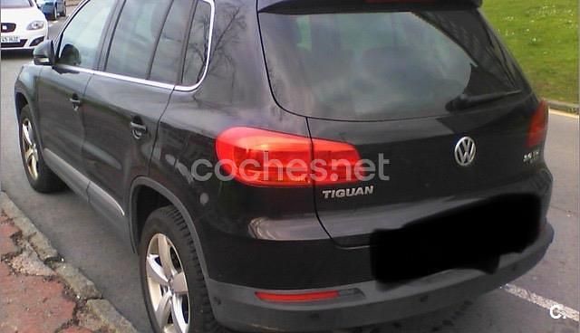 Begagnad VW Tiguan Sport 140 HK (102 kW) 2014 Svart SUV
