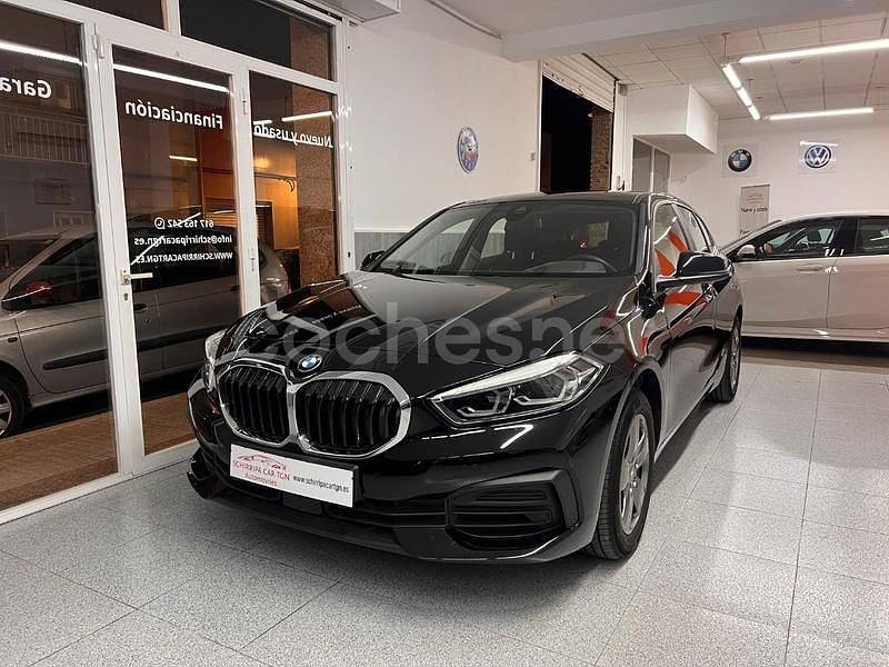 Usado BMW 118 136 CV (100 kW) 2022 Negro Utilitario