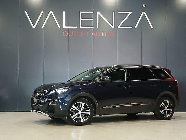 Usado Peugeot 5008 Allure 130 CV (95 kW) 2018 Azul Monovolumen