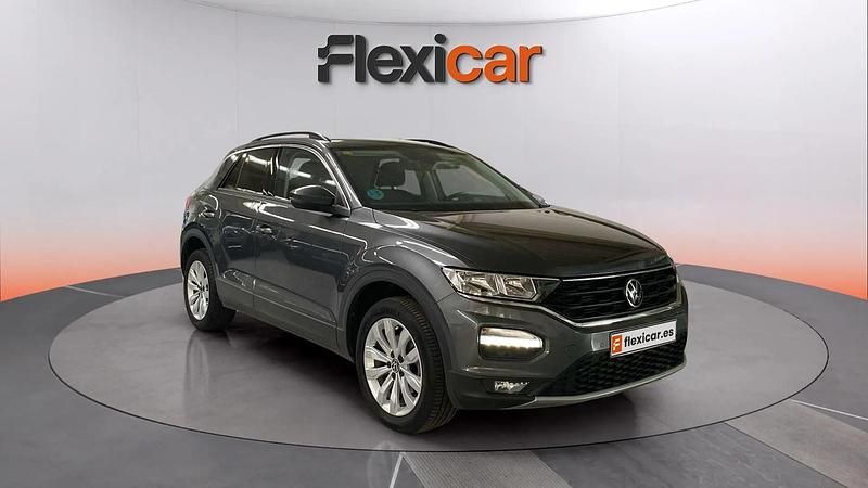 Usado VW T-Roc Advance 150 CV (110 kW) 2021 Gris SUV