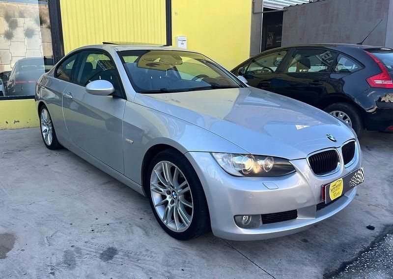 Usado BMW 320 184 CV (135 kW) 2010 Gris Berlina