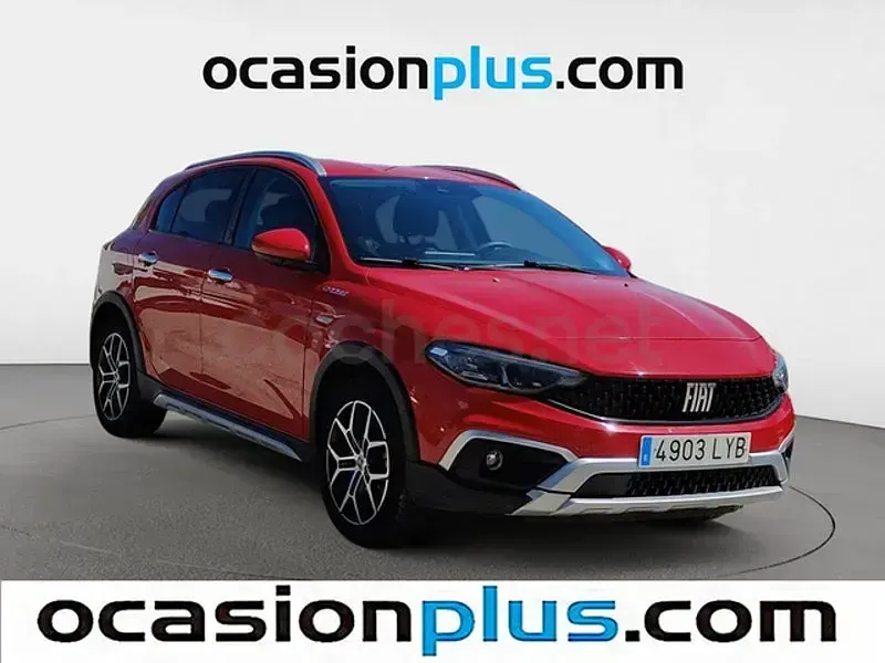 Usado Fiat Tipo Red 130 CV (95 kW) 2022 Rojo Berlina