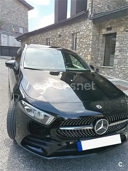 Usado Mercedes A250 218 CV (160 kW) 2021 Negro Berlina