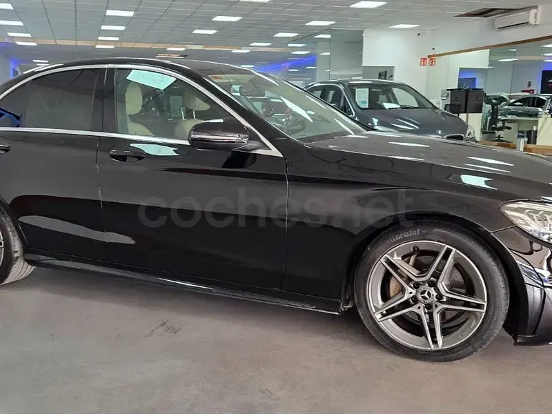 Usado Mercedes C220 194 CV (142 kW) 2021 Negro Berlina