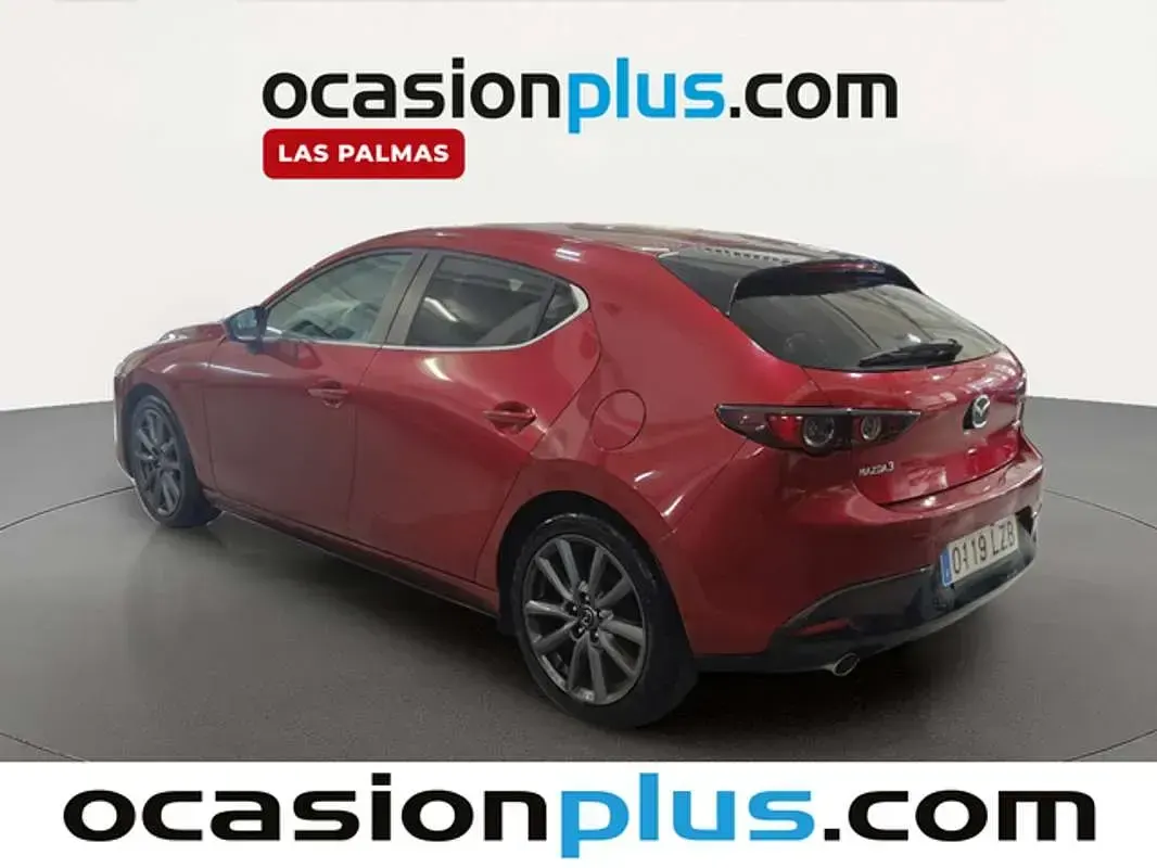 Usado Mazda 3 122 CV (89 kW) 2022 Rojo Utilitario