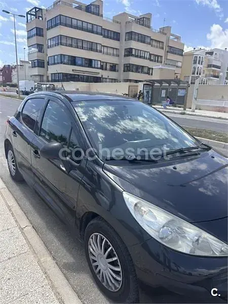 Begagnad Peugeot 207 75 HK (55 kW) 2008 Svart Kombi