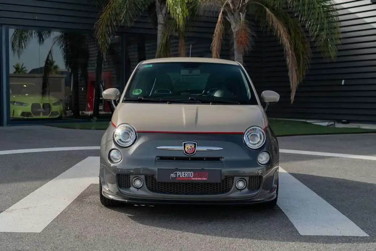 Usado Abarth 595 Turismo 165 CV (121 kW) 2016 Gris Utilitario