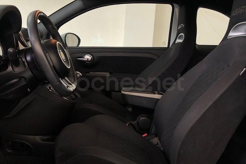 Usado Abarth 500C 145 CV (106 kW) 2024 Blanco Descapotable