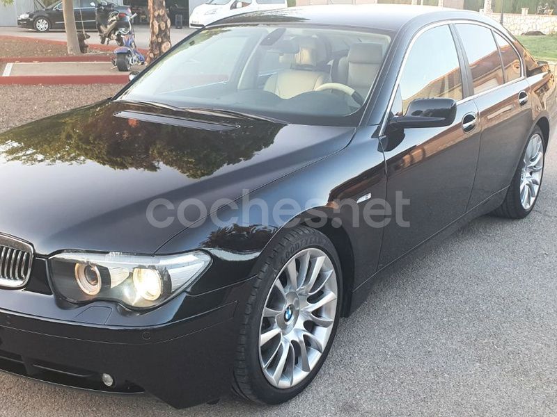 Azul Usado 2004 BMW 740 Berlina | 14.990 € - Imagen 1/4