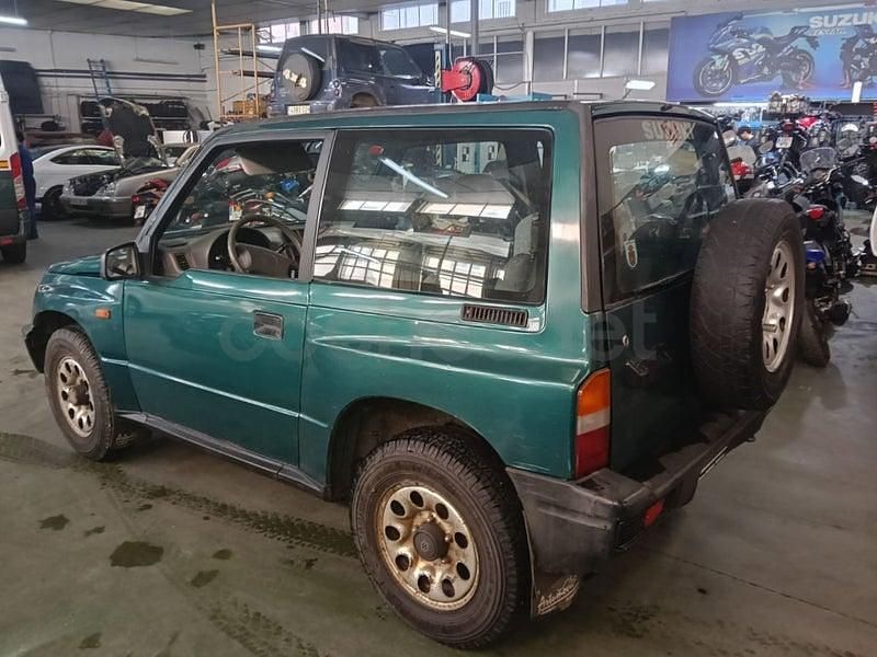 Usado Suzuki Vitara 75 CV (55 kW) 1998 Verde SUV