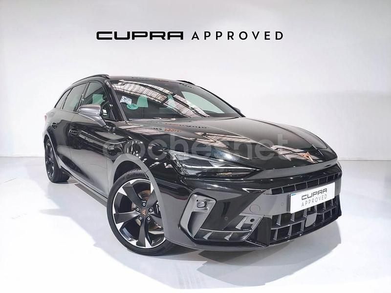 Negro Usado 2024 Cupra Leon Familiar | 26.490 € (Precio justo) - Imagen 1/4