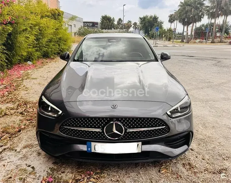 Usado Mercedes C220 200 CV (147 kW) 2022 Gris / plata Berlina