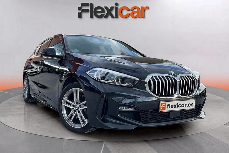 Negro Usado 2024 BMW 118 Utilitario | 25.990 € (Precio justo) - Imagen 1/4