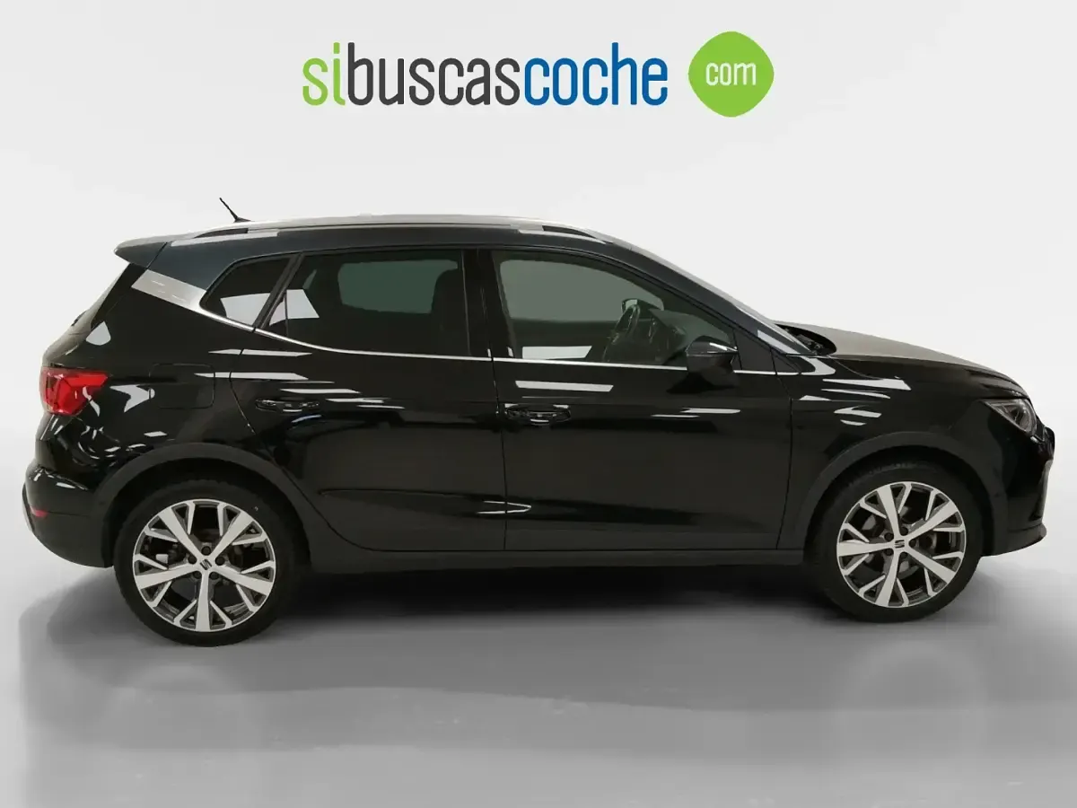 Usado Seat Arona XCELLENCE 110 CV (80 kW) 2021 Negro SUV