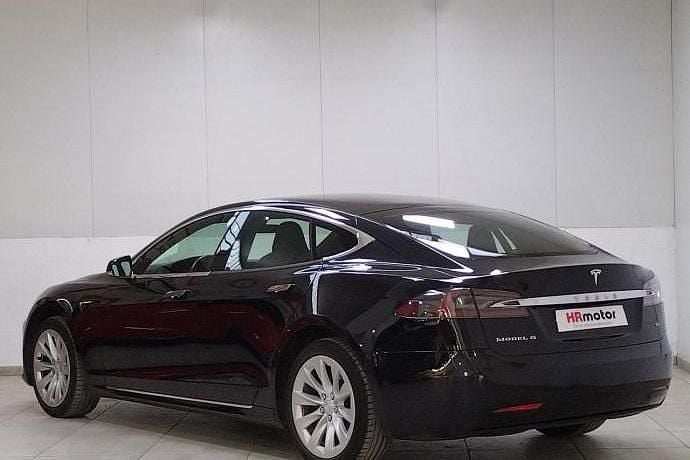 Usado Tesla Model S 235 kW (320 CV) 2018 Utilitario