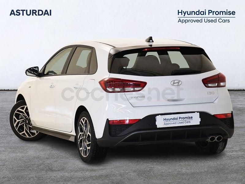 Usado Hyundai i30 N Line 100 CV (73 kW) 2025 Blanco Berlina