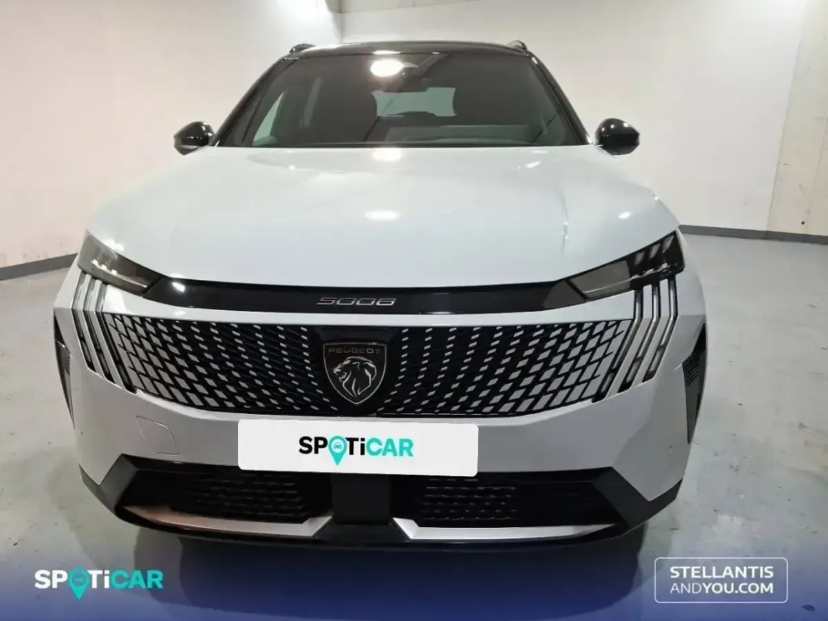 Usado Peugeot 5008 GT 157 kW (214 CV) 2024 Blanco SUV
