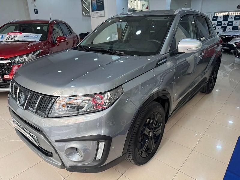 Usado Suzuki Vitara 140 CV (102 kW) 2016 Gris / plata SUV