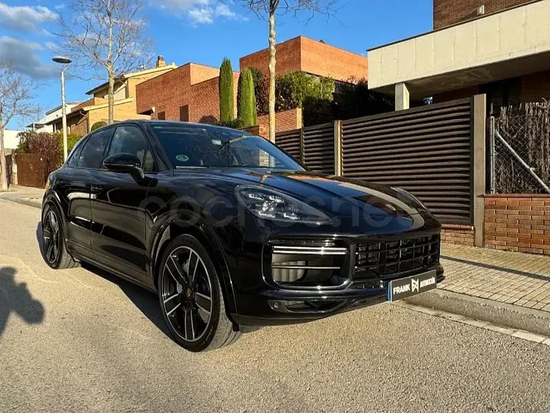 Usado Porsche Cayenne Turbo 550 CV (404 kW) 2019 Negro SUV