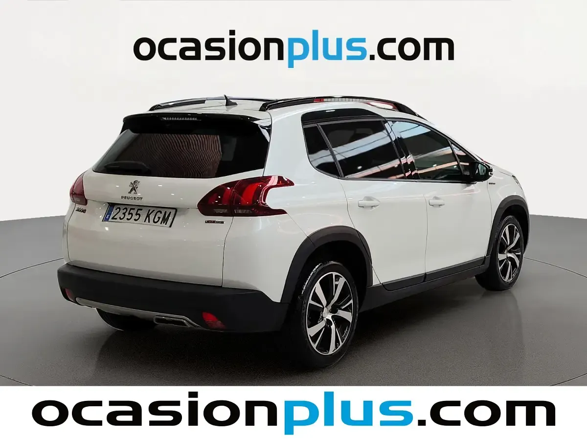 Usado Peugeot 2008 GT-line 120 CV (88 kW) 2017 Blanco SUV