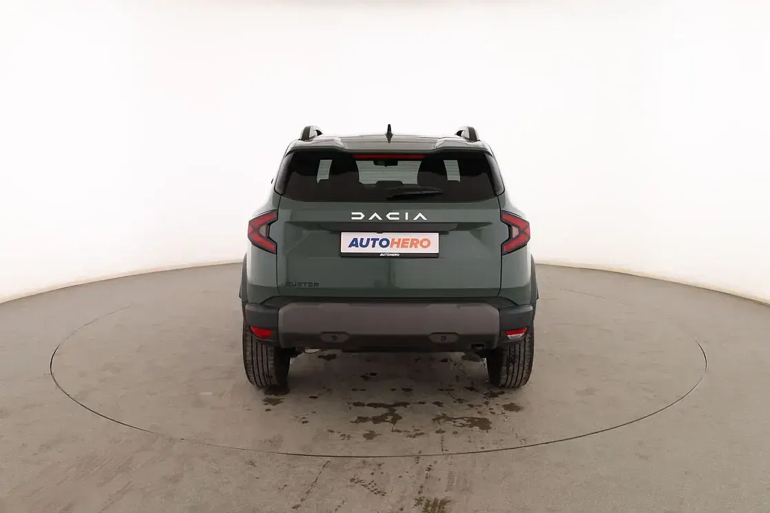 Usado Dacia Duster Journey 140 CV (102 kW) 2024 Verde SUV