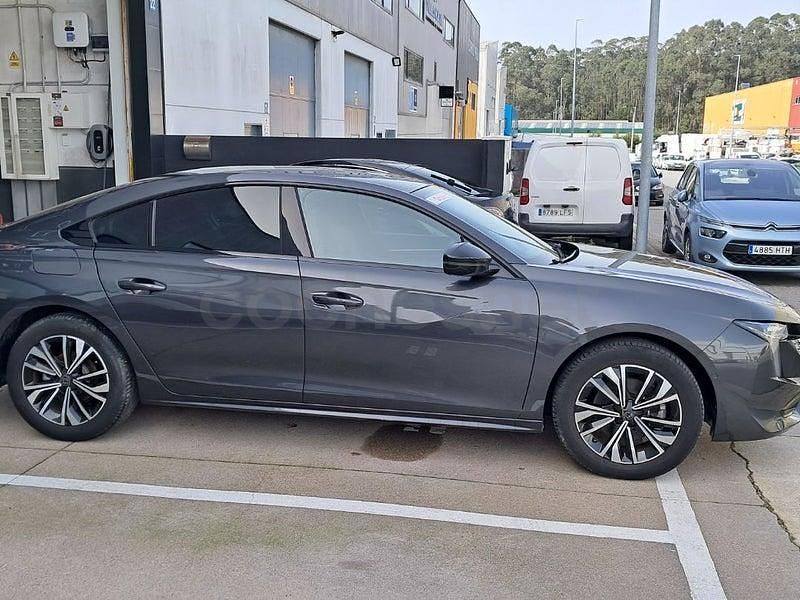 Usado Peugeot 508 Allure 130 CV (95 kW) 2024 Gris / plata Berlina