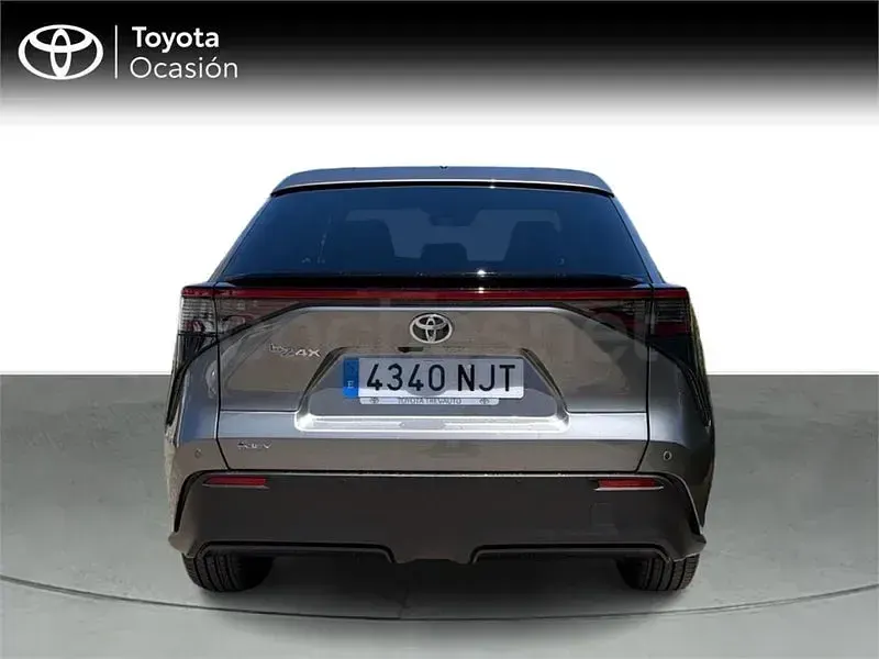 Usado Toyota bZ4X Advance 2026 Eléctrico SUV