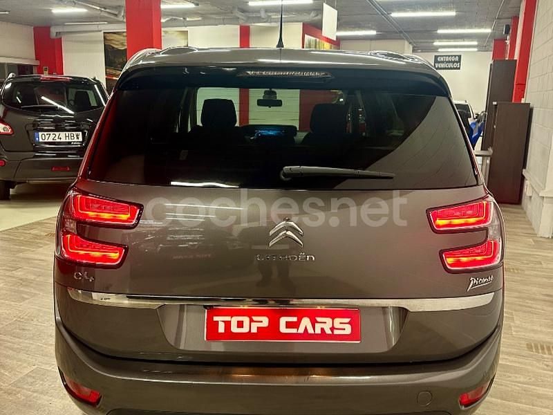 Usado Citroën Grand C4 Picasso Feel 130 CV (95 kW) 2016 Gris / plata Monovolumen