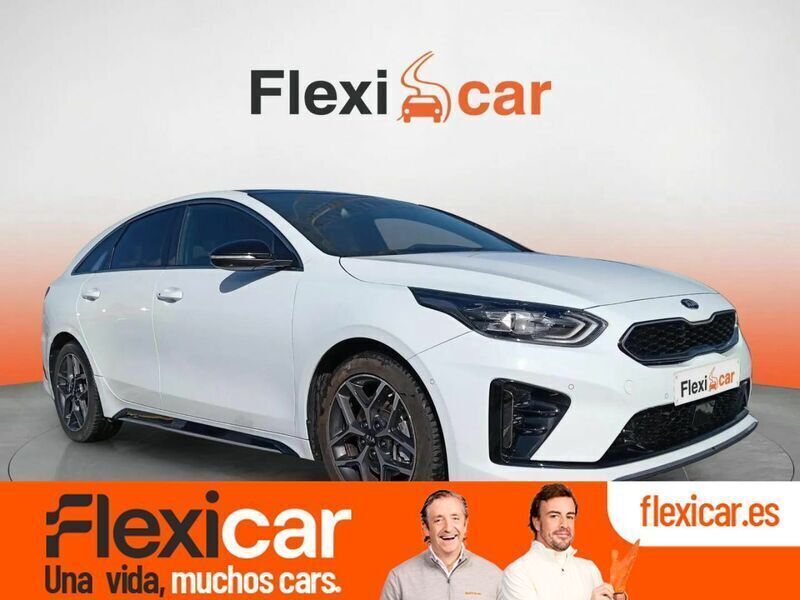 Blanco Usado 2020 Kia Ceed GT GT-Line Familiar | 20.490 € (Precio justo) - Imagen 1/4