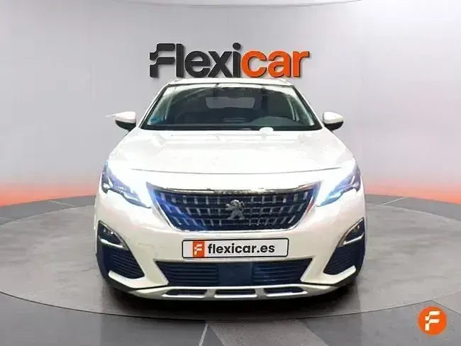 Usado Peugeot 3008 Allure 225 CV (165 kW) 2020 Blanco SUV