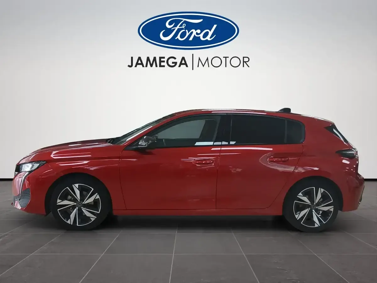 Usado Peugeot 308 Allure 130 CV (95 kW) 2022 Rojo Berlina