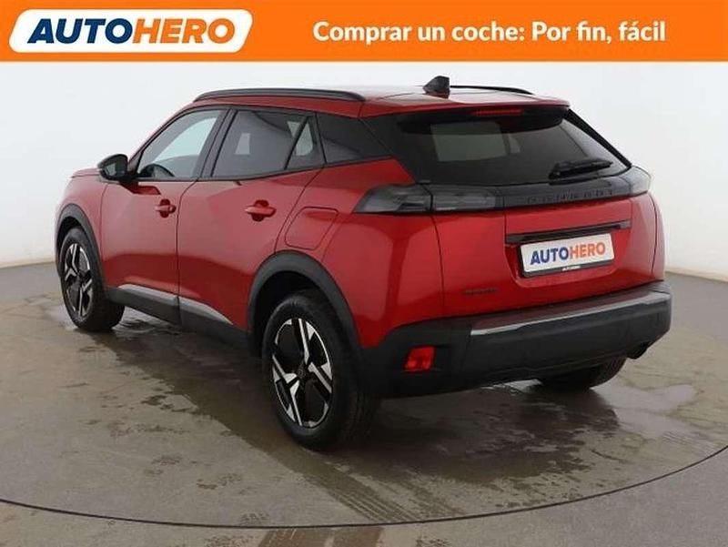 Usado Peugeot 2008 Allure 102 CV (75 kW) 2024 Rojo SUV