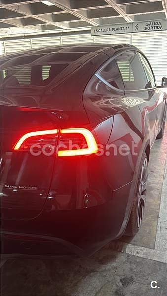 Eléctrico Usado 2023 Tesla Model Y Performance SUV | 40.000 € (Buen precio) - Imagen 1/4