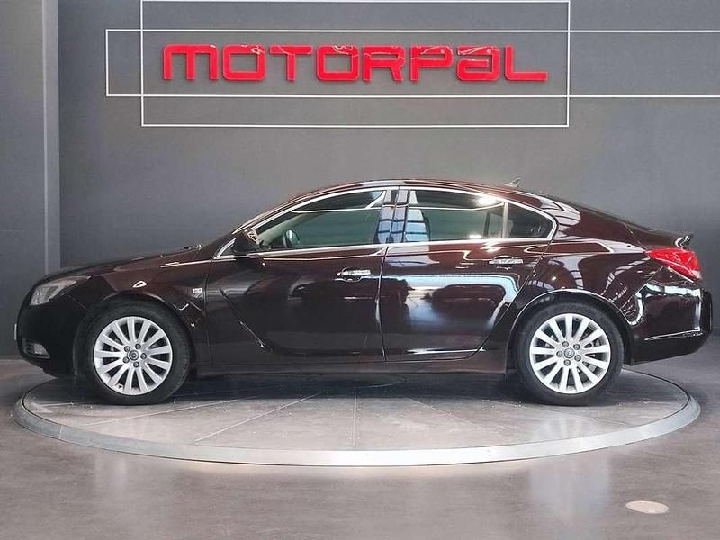 Usado Opel Insignia Excellence 131 CV (96 kW) 2012 Marrón Berlina